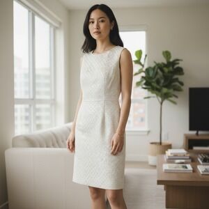 Banana Republic Sheath Dress XS Silver White Cocktail Holiday Modest Festive